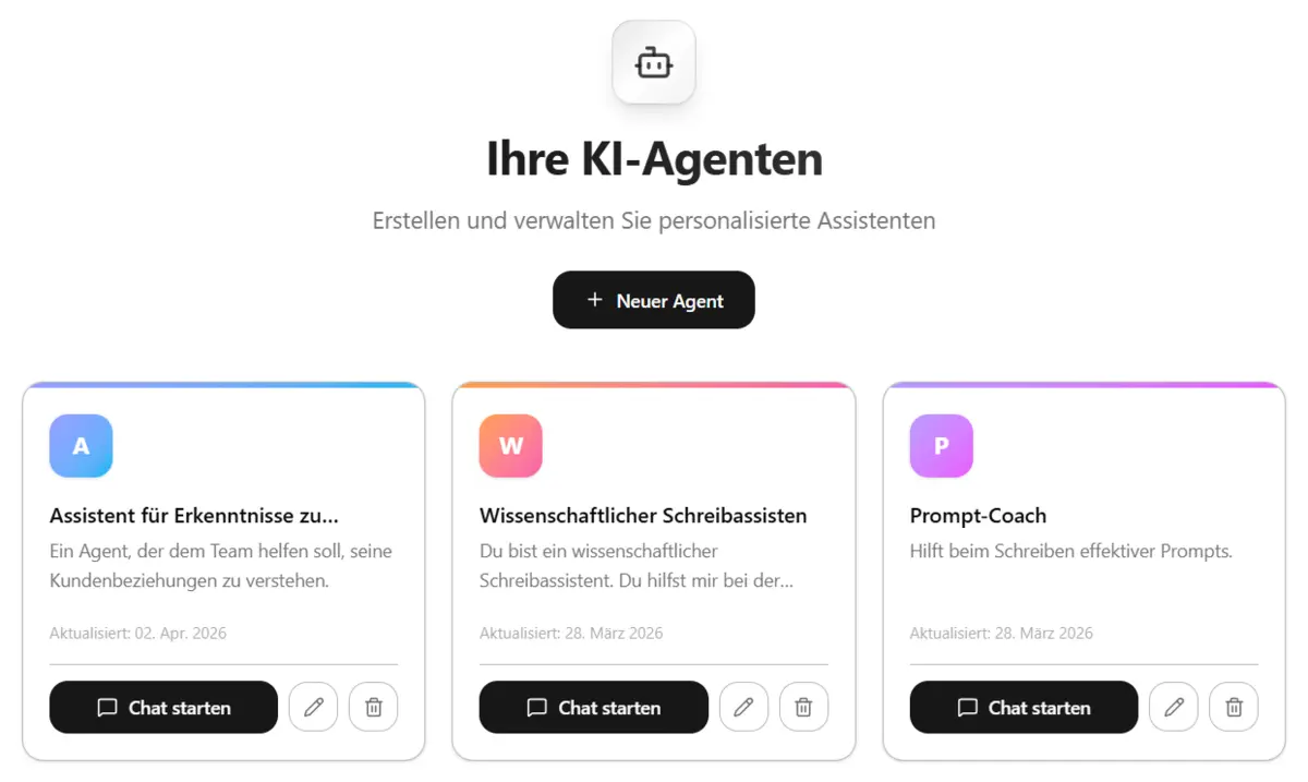 „Ihre KI-Agenten“ in Cowork: drei konfigurierte Assistenten als Karten mit eigenem Farbverlauf